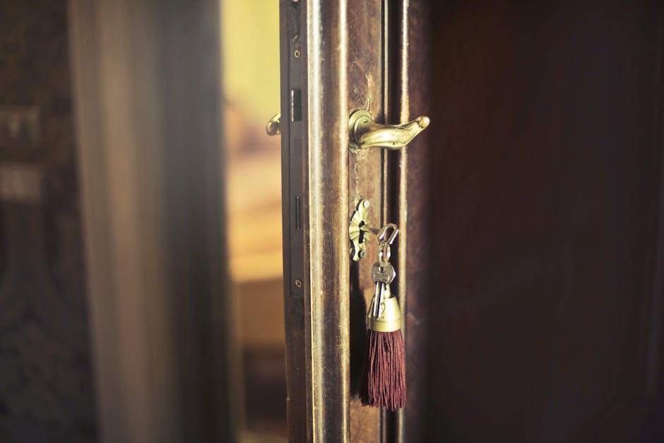 Smart Home Security vs. Traditional Security Systems: Which is Better?